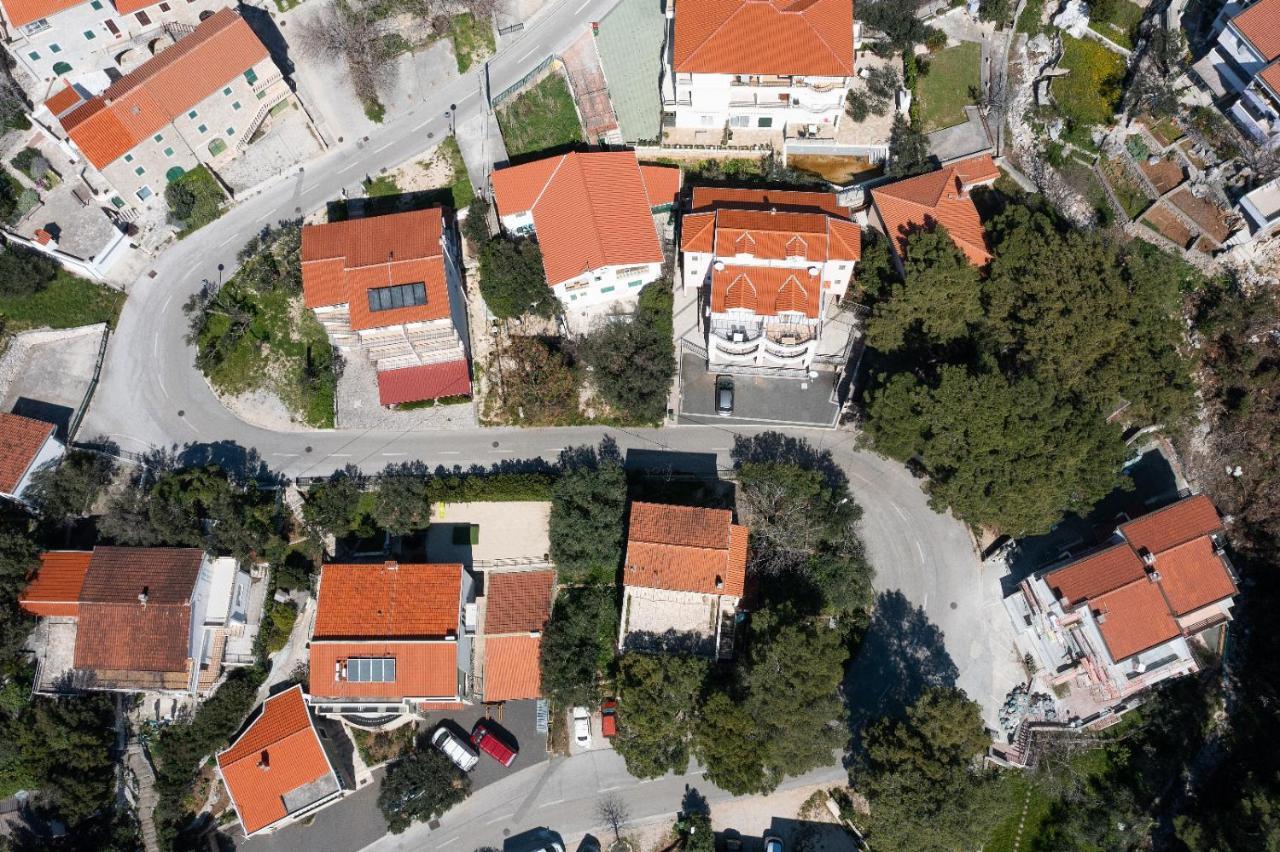 Apartments Luka Toni Krvavica Exterior foto